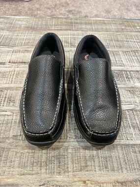 Perry Ellis Black Pebbled Leather Slip-On Moccasin Loafers